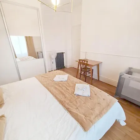 La 21, 73 M2 De Charme, Centre